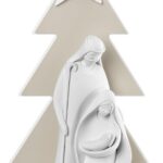 albero di natale con sacra famiglia