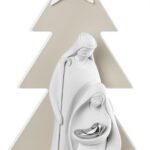 albero di natale con sacra famiglia