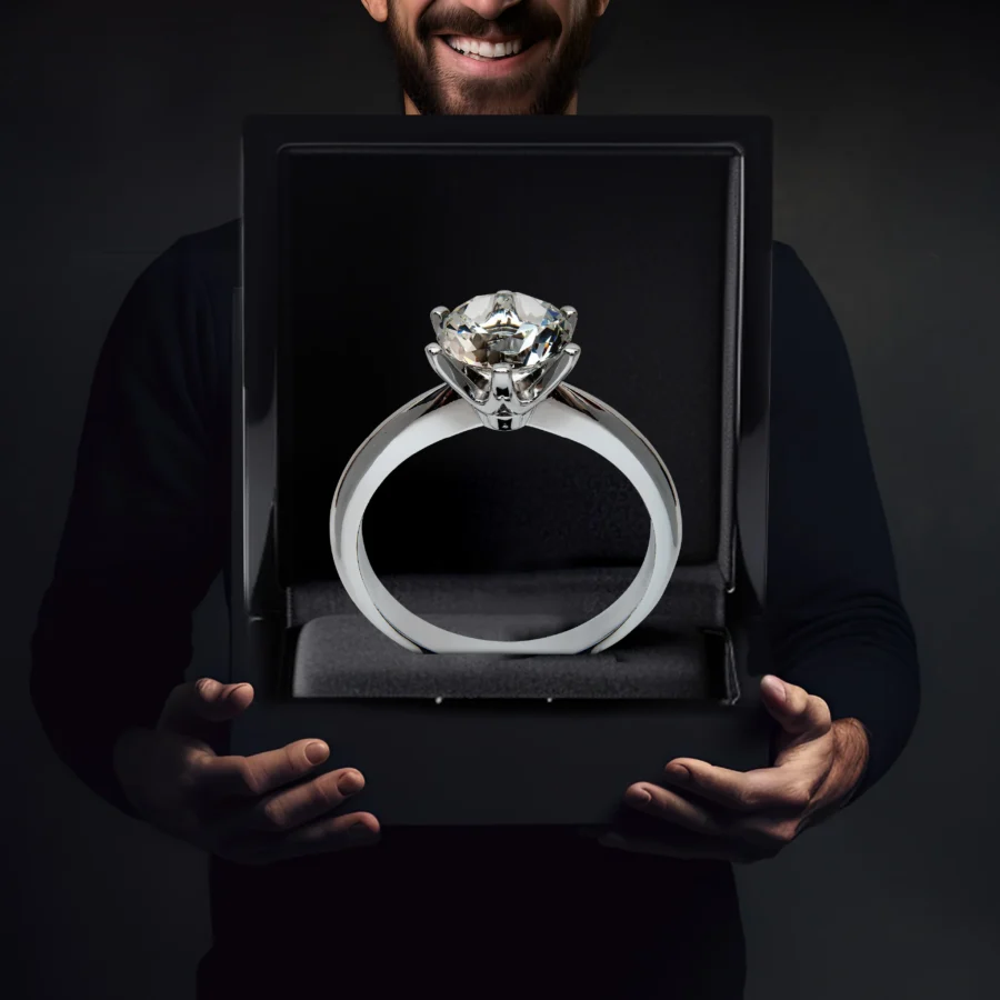 Scultura Anello Diamante - immagine 2