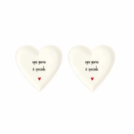 set 2 piatti cuore ''ogni giorno è speciale''
