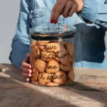 biscottiera vetro ''un biscotto tira l'altro'' - immagine 2